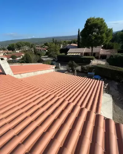 Toiture neuve #tuiles #sud #couverture #romane #monier #travaux copie